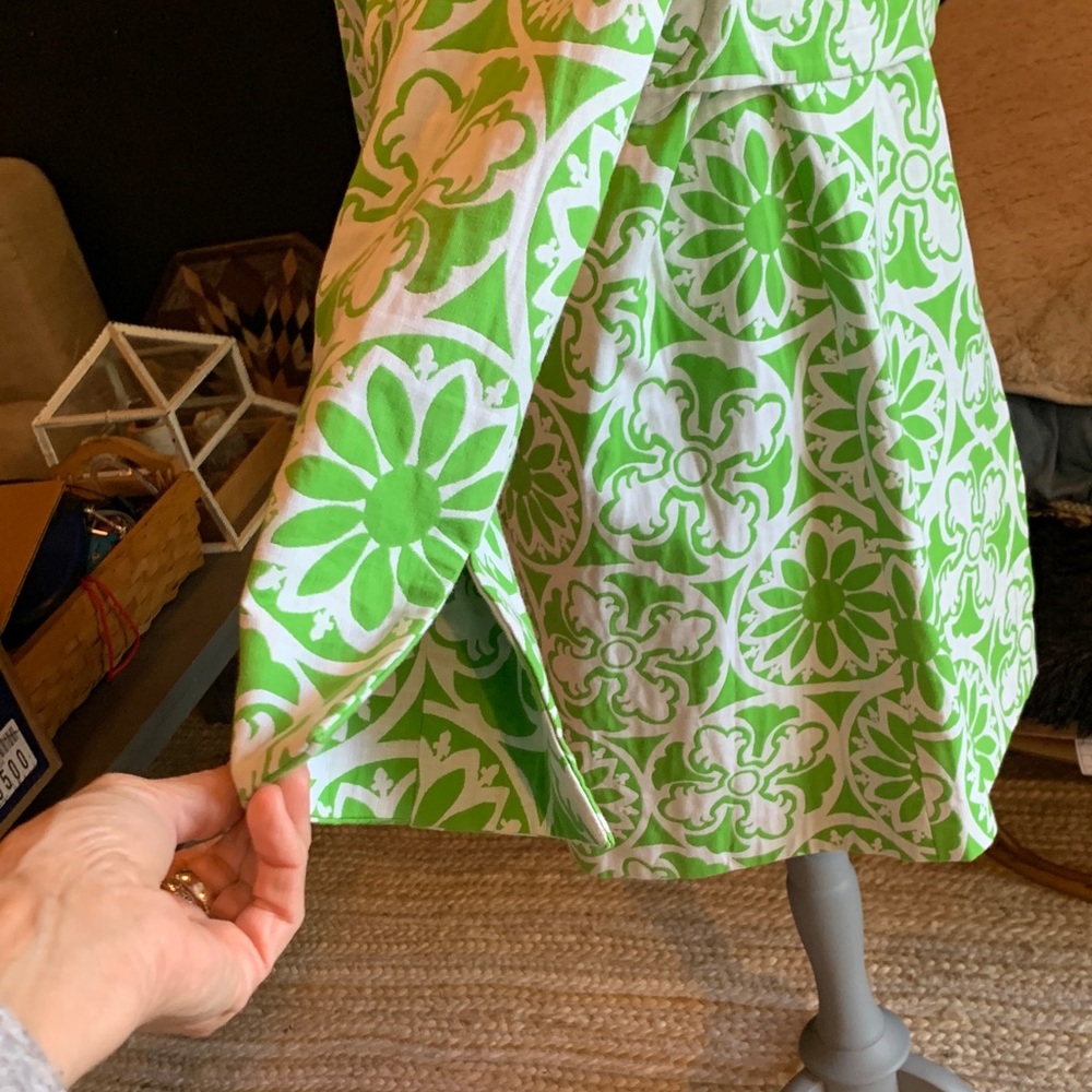 Vibrant Vintage-Inspired Green Floral Women's Blazer by Margaret Frances - Picture 6 of 10